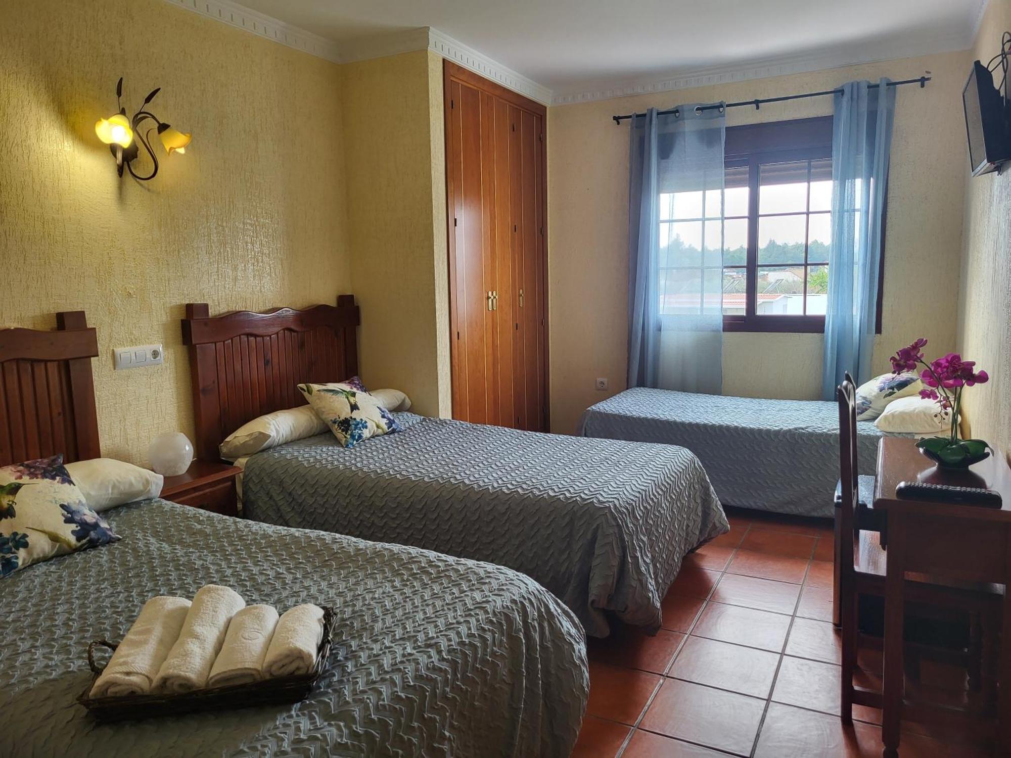 Hostal Rural La Plata Parking Incluido Аркос-де-ла-Фронтера Екстер'єр фото